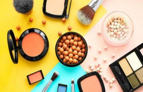 Do Cosmetic Products Expire? Find Out Here