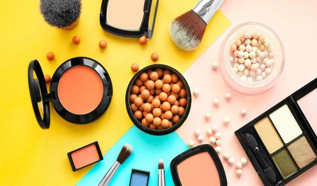 Do Cosmetic Products Expire? Find Out Here