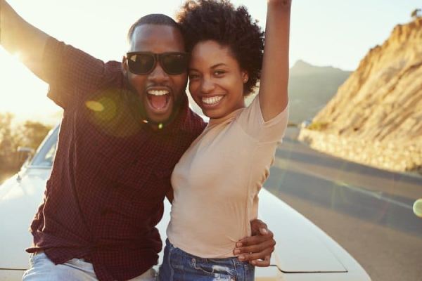10 Jobs for Couples Abroad [All Options for You]